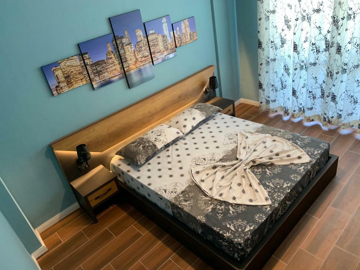 Eka Luxury Two-bedroom Premium Penthouse Durrës